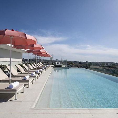 Renaissance Porto Lapa Hotel Kültér fotó Rooftop pool