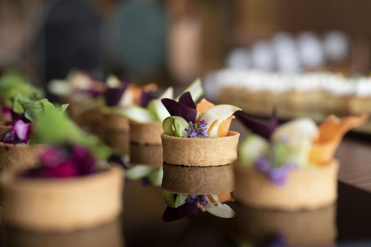 Renaissance Porto Lapa Hotel Kültér fotó Canapés